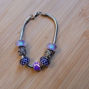 Paw print charm bracelet